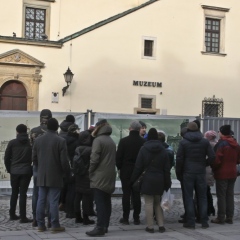 Przedstawiciele Polskiej oraz Małopolskiej Organizacji Turystycznej - spacer po Tarnowie